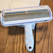 Load image into Gallery viewer, Hair Remover Roller - Bon Cat Furniture